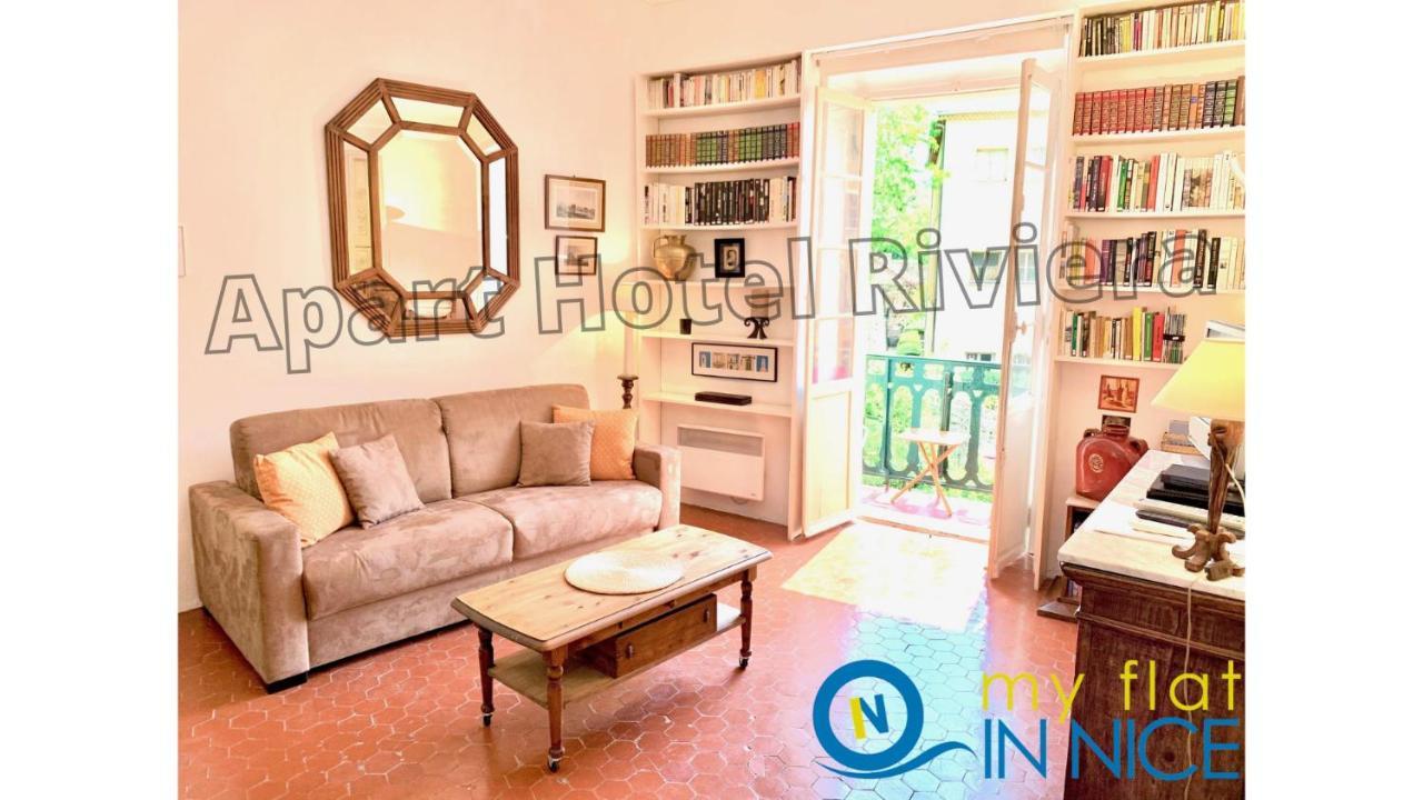 Aparthotel Riviera: Old Town Charm with Sea View Balcony Nice Exterior photo