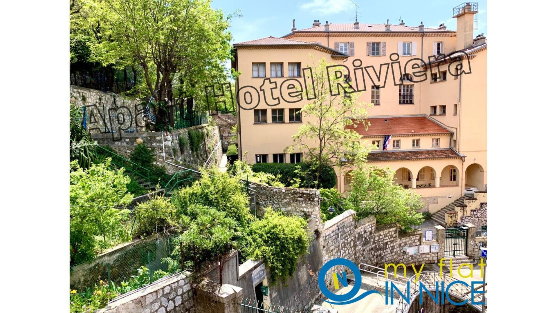Aparthotel Riviera: Old Town Charm with Sea View Balcony Nice Exterior photo